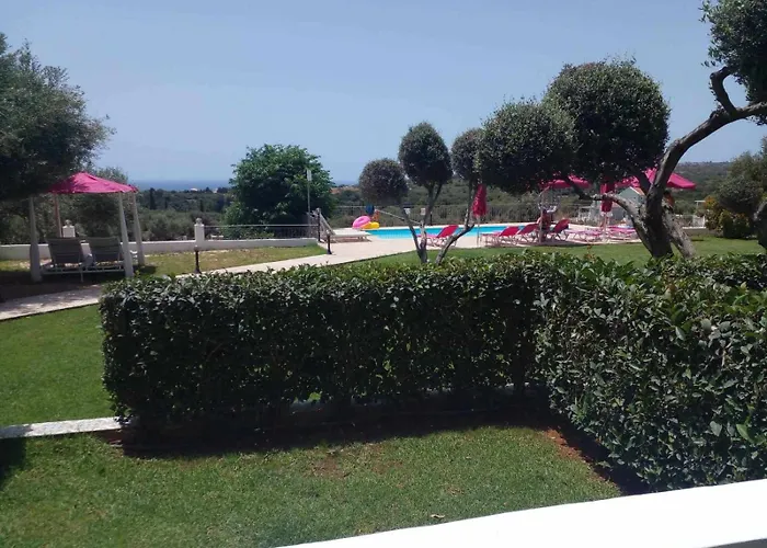 Elaias Gi Residence