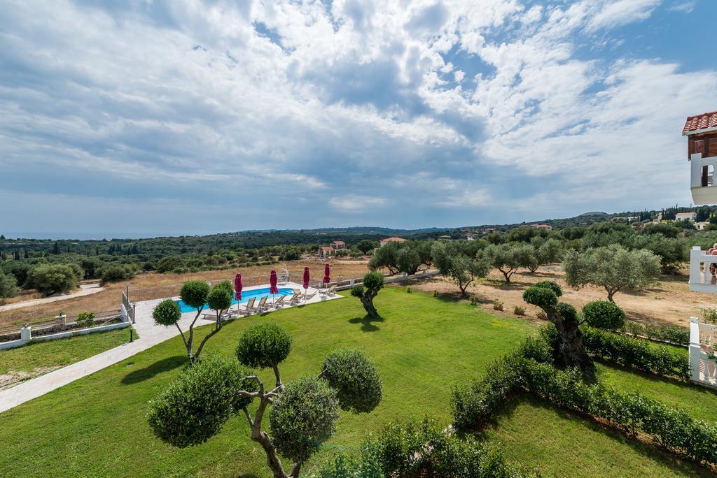 Apart Otel Elaias Gi 2*