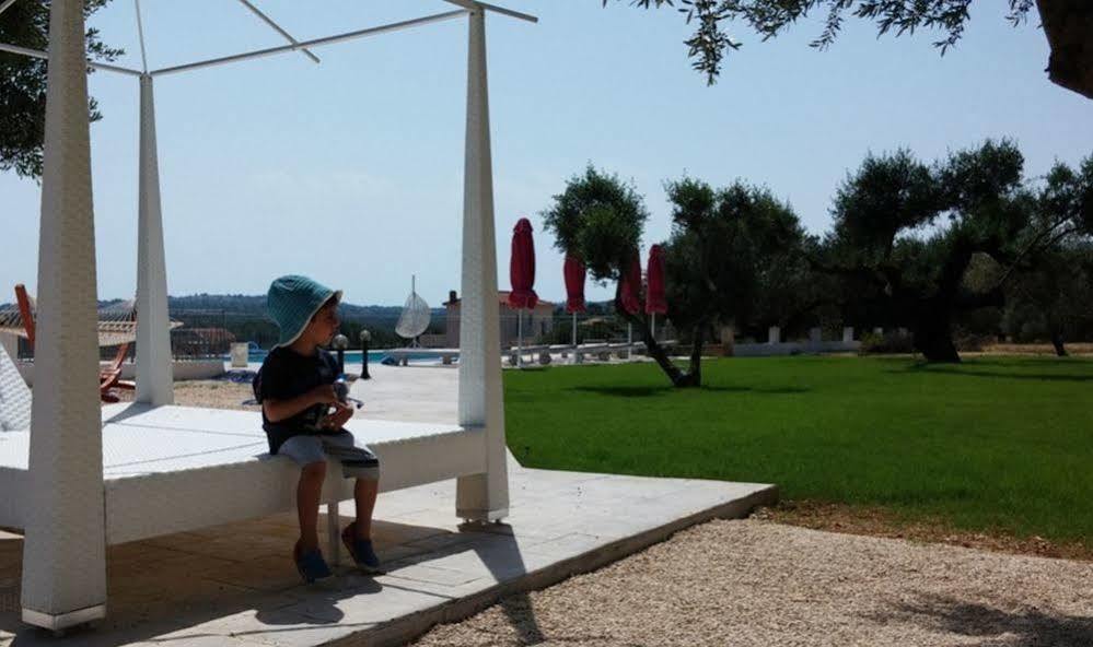 Apart Otel Elaias Gi Mousata